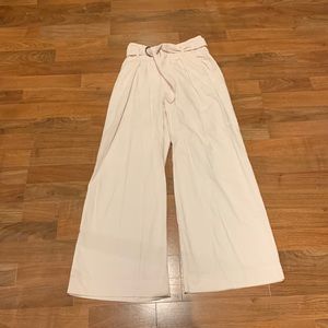 Abercrombie and Fitch, pleated cotton, wide, leg pants size small